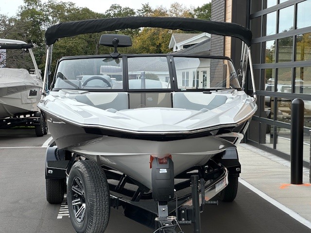 mv1k8x6l